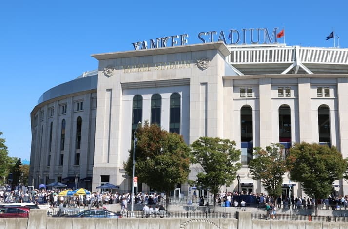 Watch the New York Yankees TM during batting practice