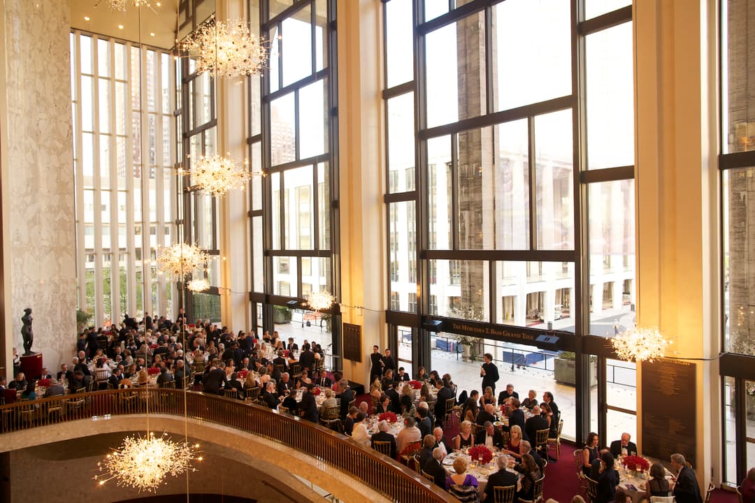 Share the perfect New York City date night at the Metropolitan Opera