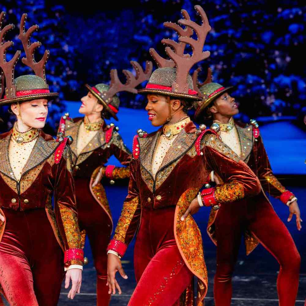 CHRISTMAS SPECTACULAR STARRING THE RADIO CITY ROCKETTES® - 12/15 SHOW