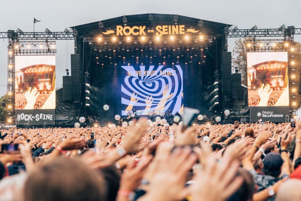 Attend Rock en Seine with Two-Day Guest Passes 1PD — 2 Tickets (Pkg 2)