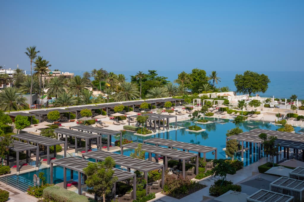 Saint Levant Concert + Suite Stay at W Muscat