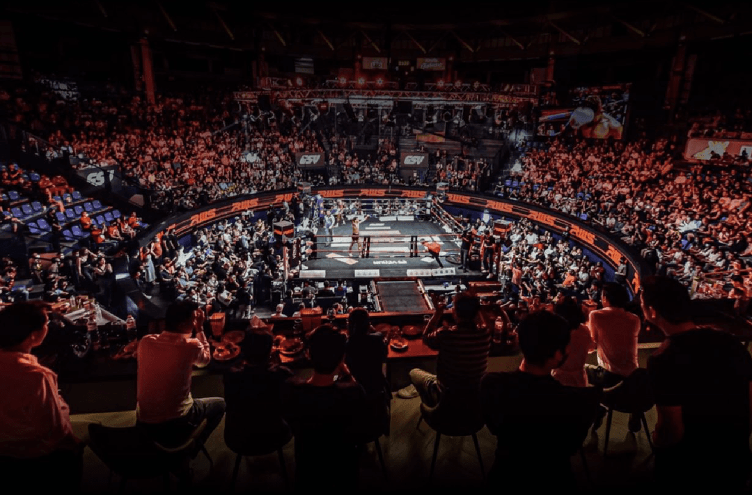 Premium Muay Thai Viewing at Rajadamnern Stadium VIP Lounge
