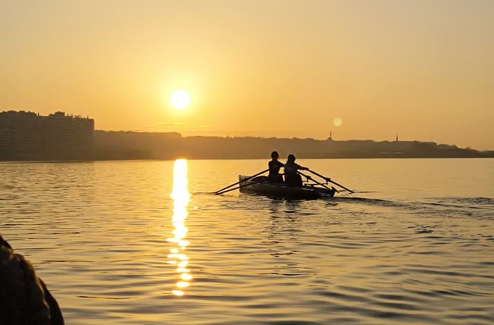 Join a private guided rowing fitness session on Istanbul's Golden Horn