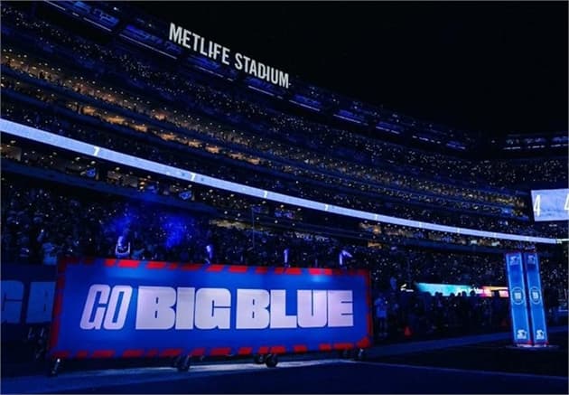 Play flag football with New York Giants legends at MetLife Stadium, Nov 5