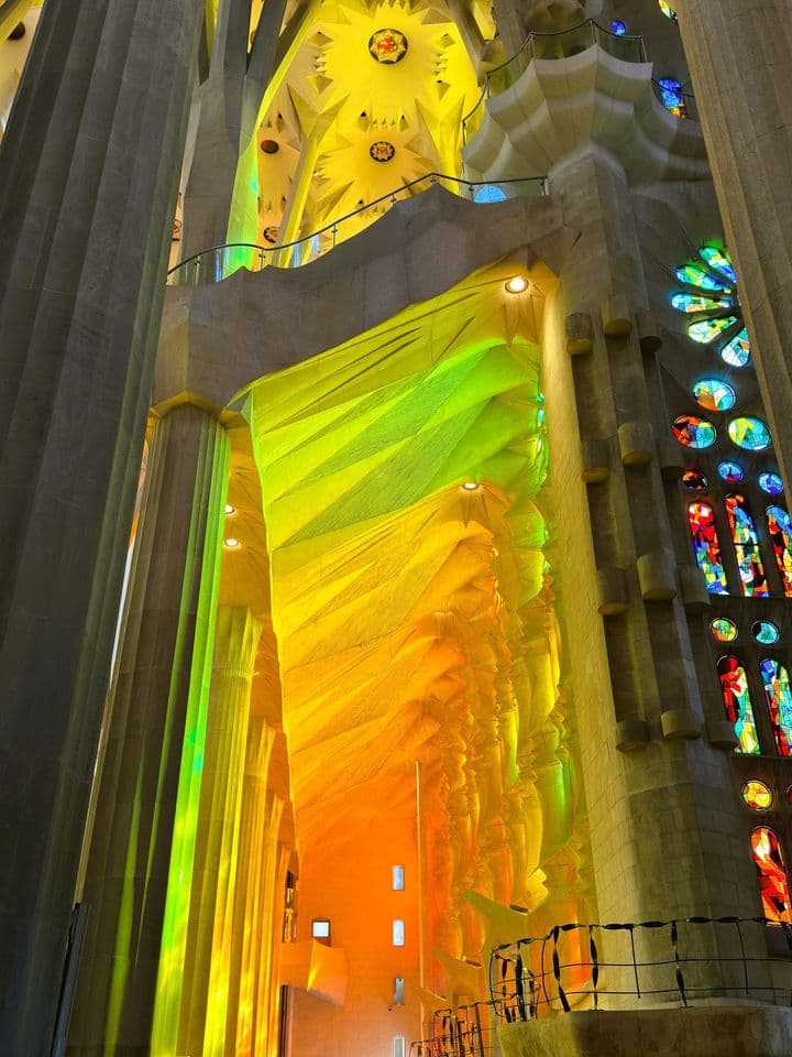 Sagrada Familia's Private experience: discovering Gaudi's (almost finished) Masterpiece !