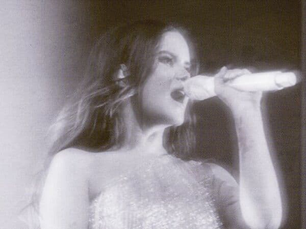 Maren Morris Concert + Meet & Greet Experience