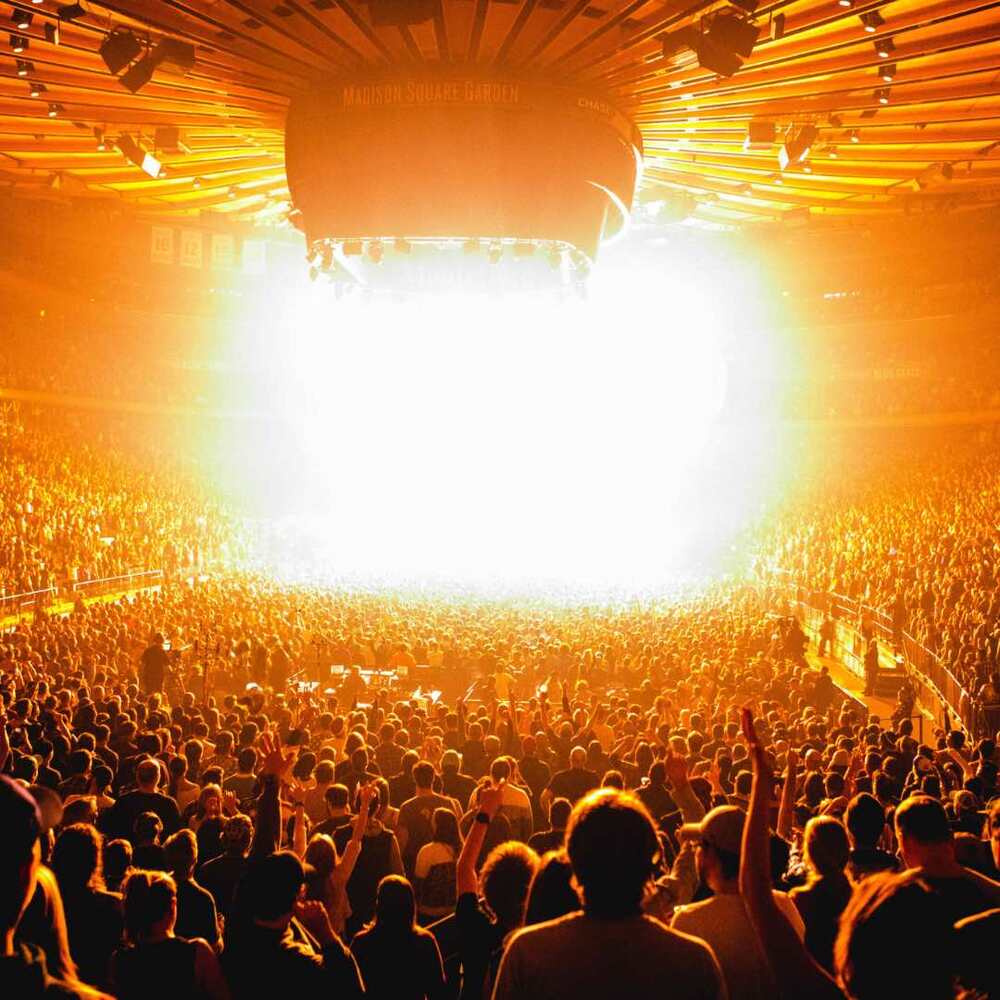 Josh Groban with Special Guest Jennifer Hudson Locker Room Experience at Madison Square Garden